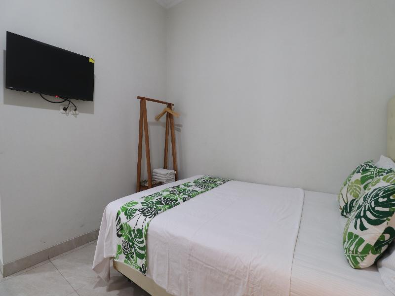 Bisma Balcony Homestay By Zuzu image