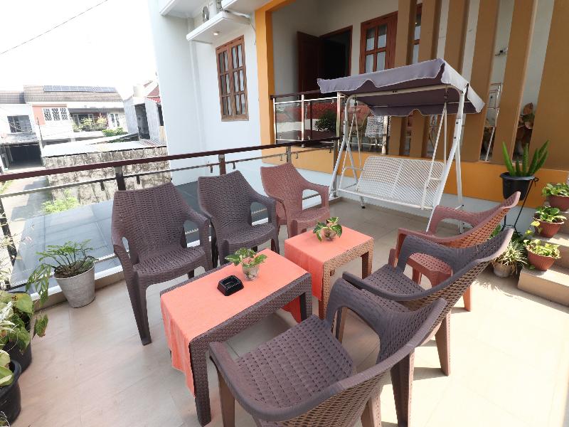 Bisma Balcony Homestay By Zuzu image