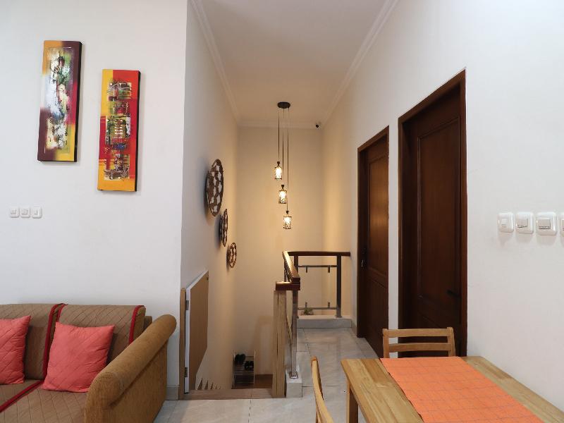 Bisma Balcony Homestay By Zuzu image