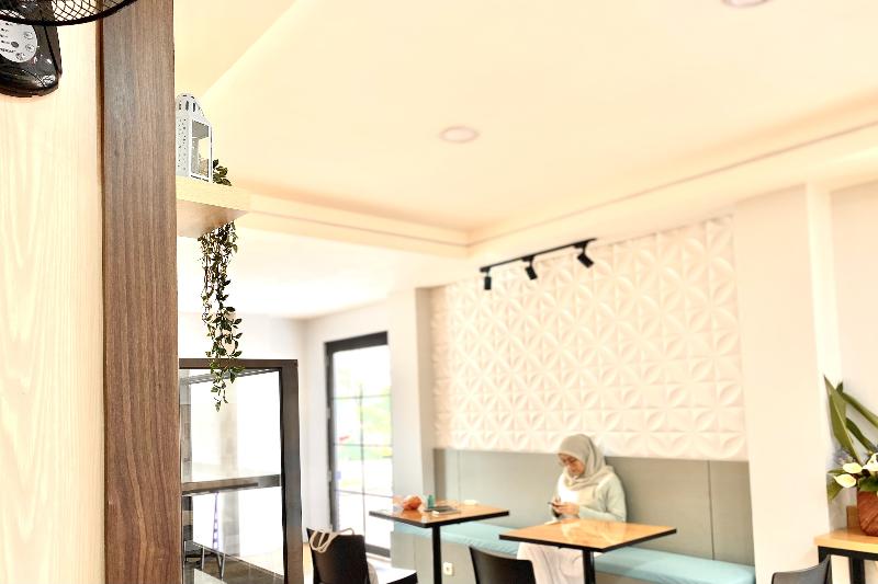Behomy Corner 8 Lippo Karawaci image