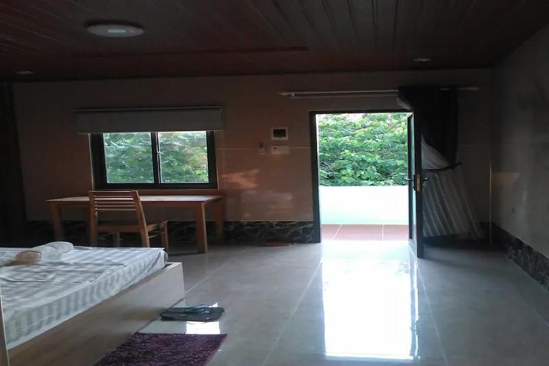Hoang Sa Beach Healing Home By Zuzu image