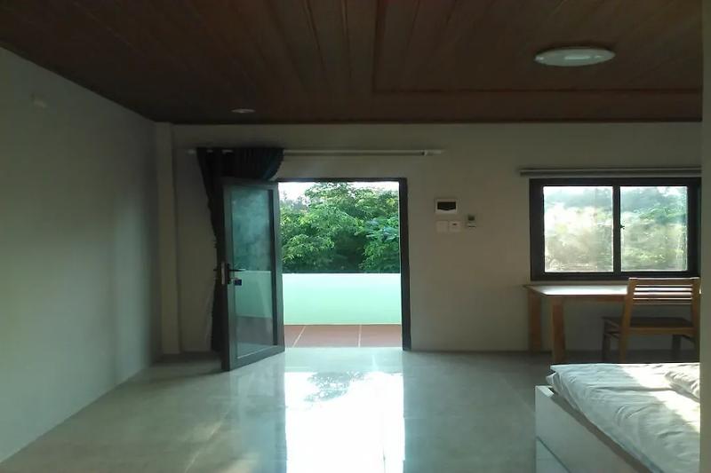 Hoang Sa Beach Healing Home By Zuzu image