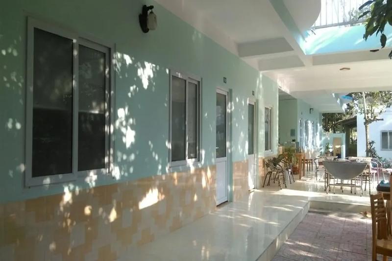 Hoang Sa Beach Healing Home By Zuzu image