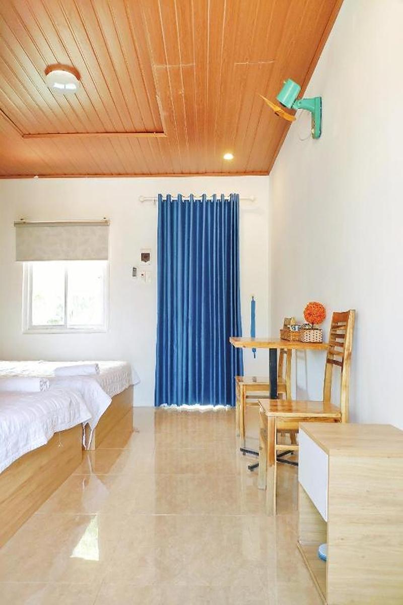 Hoang Sa Beach Healing Home By Zuzu image