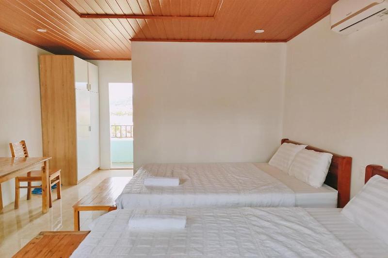 Hoang Sa Beach Healing Home By Zuzu image