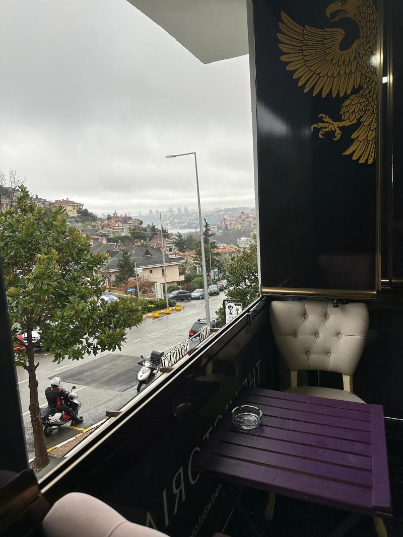 Mavilla Hotel image