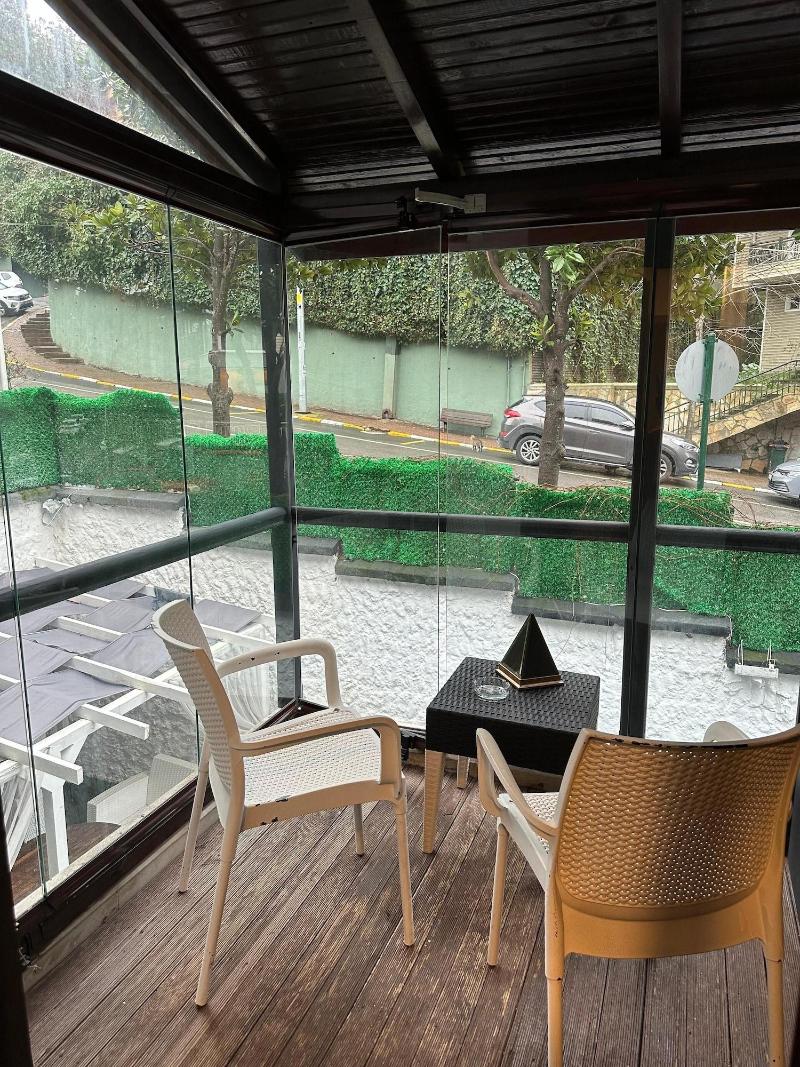 Mavilla Hotel image