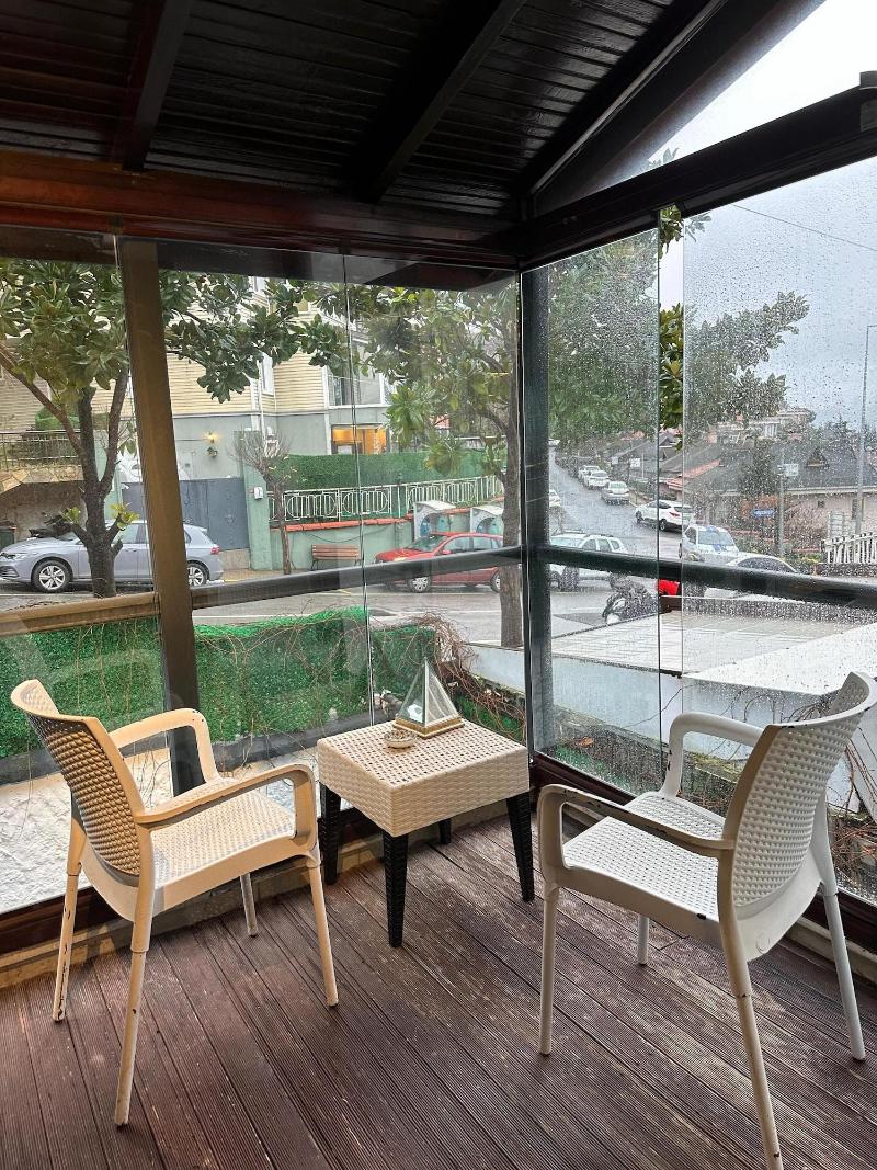 Mavilla Hotel image