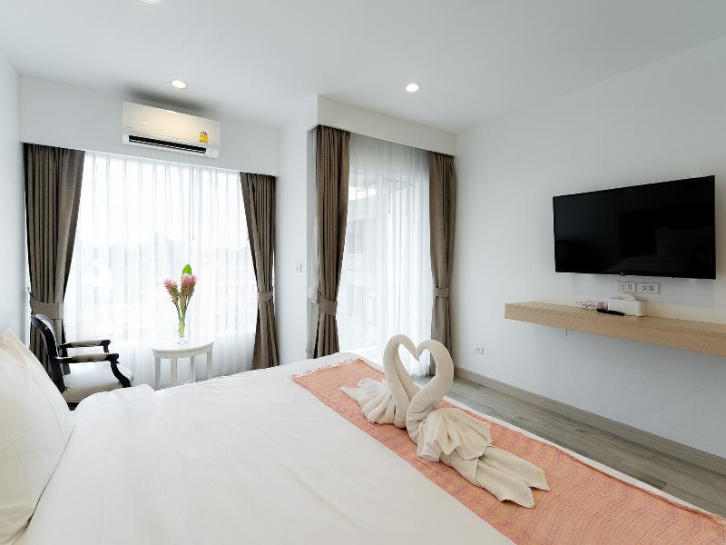 Arsh Boutique Hotel By Zuzu image