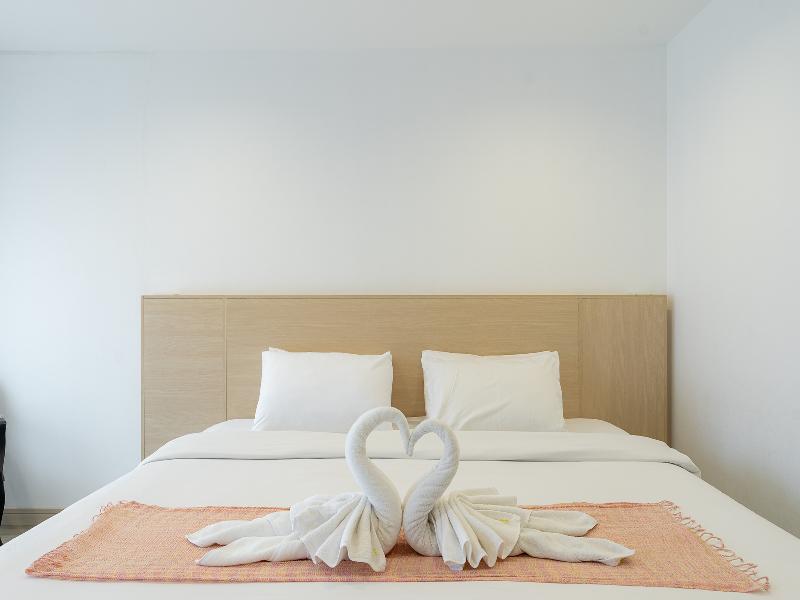 Arsh Boutique Hotel By Zuzu image