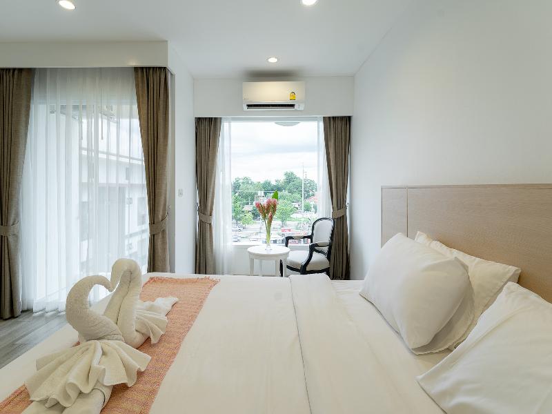 Arsh Boutique Hotel By Zuzu image