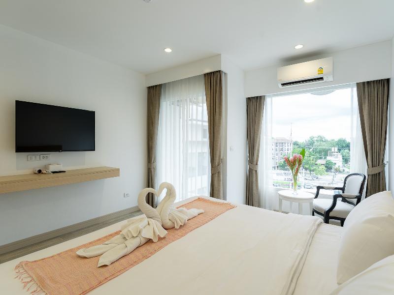 Arsh Boutique Hotel By Zuzu image