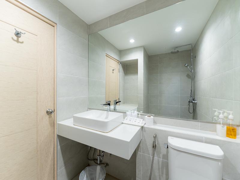 Arsh Boutique Hotel By Zuzu image