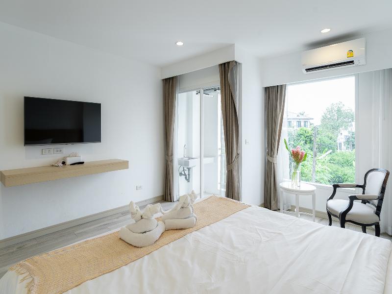 Arsh Boutique Hotel By Zuzu image