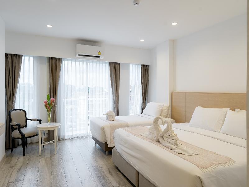 Arsh Boutique Hotel By Zuzu image