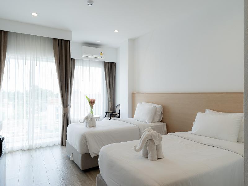 Arsh Boutique Hotel By Zuzu image