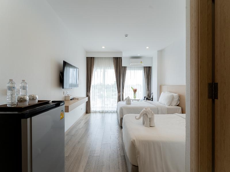 Arsh Boutique Hotel By Zuzu image