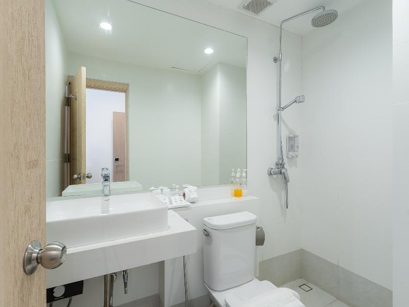 Arsh Boutique Hotel By Zuzu image