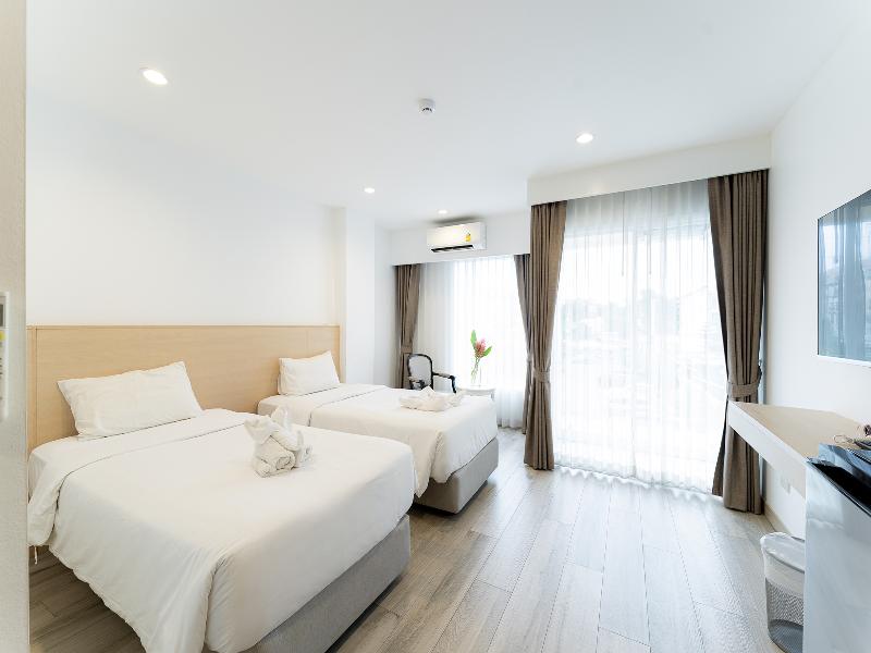 Arsh Boutique Hotel By Zuzu image