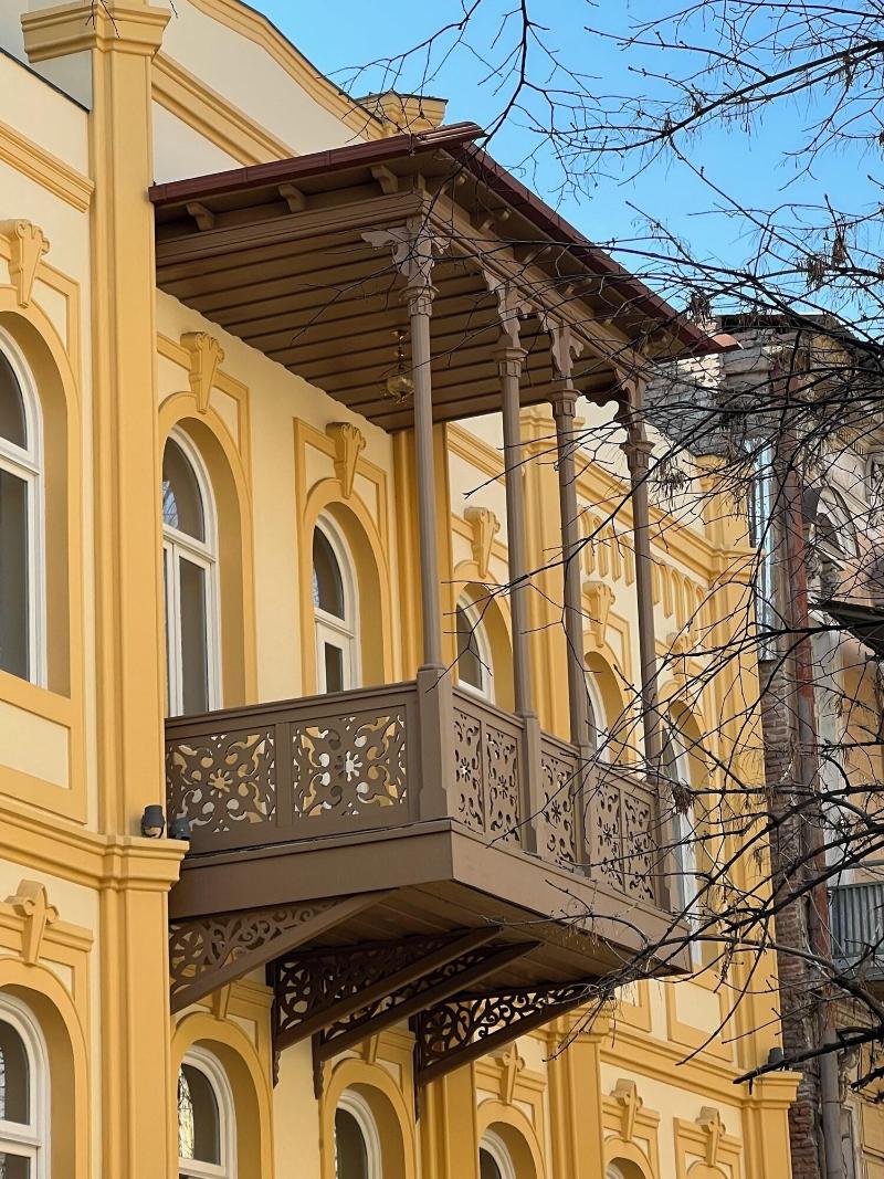 Makmani Hotel image