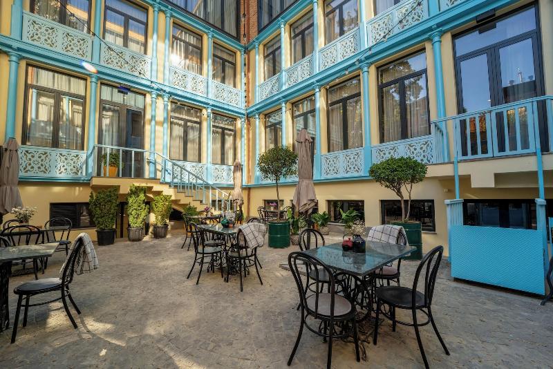 Makmani Hotel image