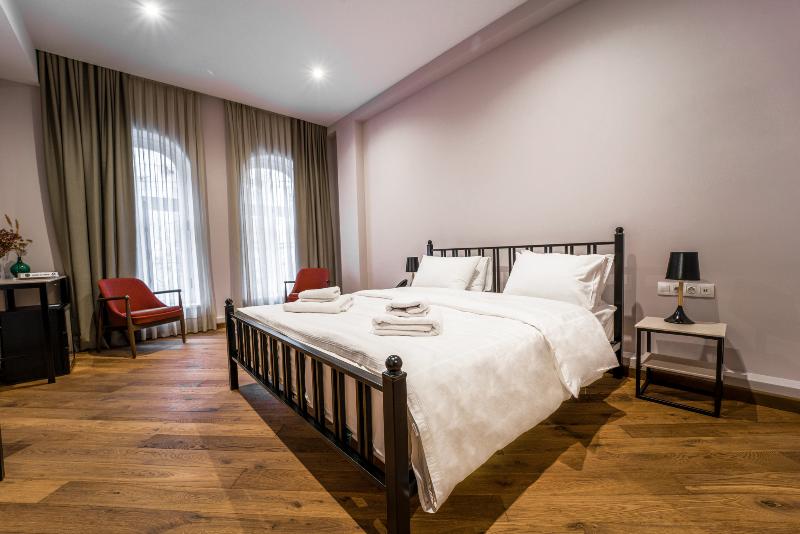 Makmani Hotel image