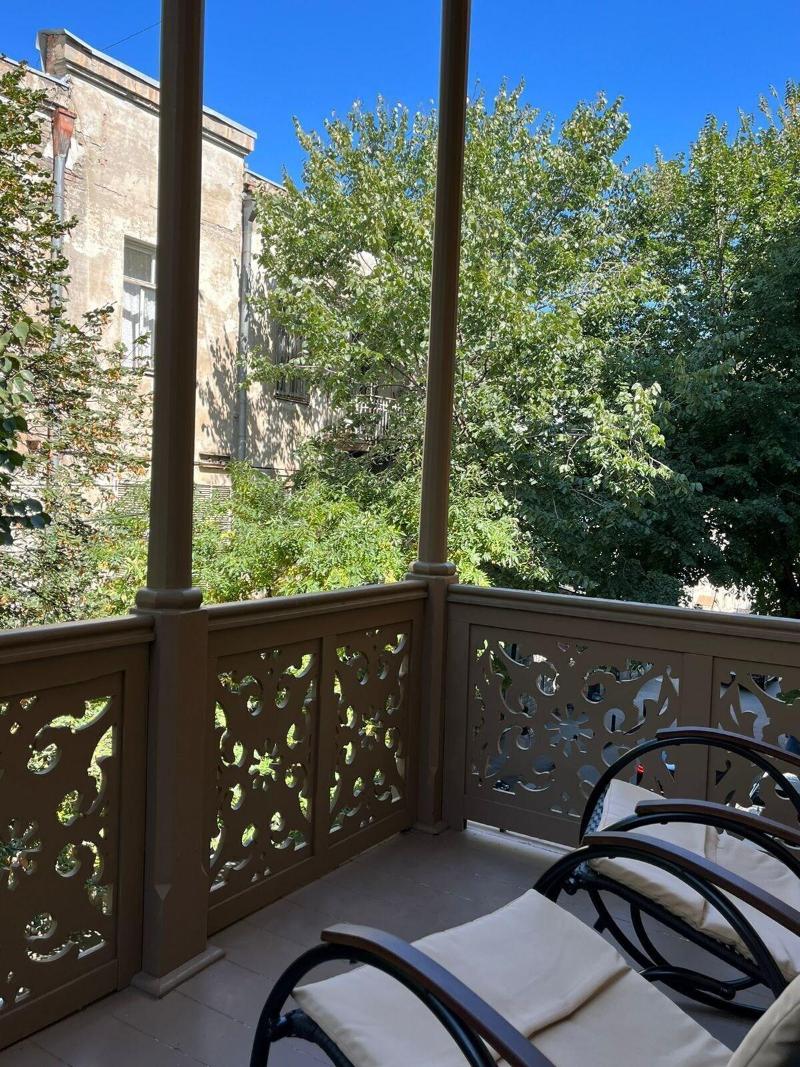 Makmani Hotel image
