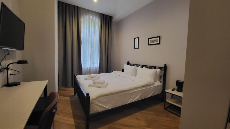 Makmani Hotel image