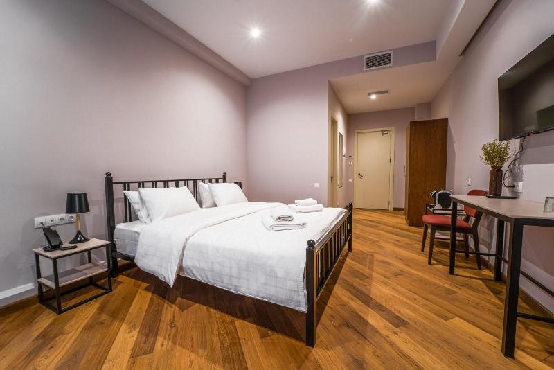 Makmani Hotel image