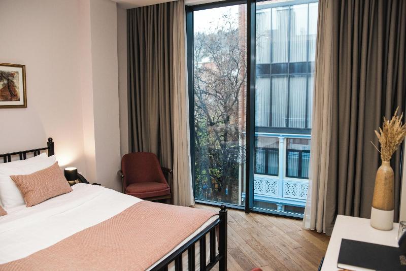 Makmani Hotel image