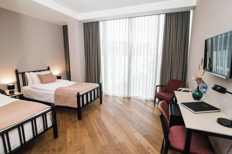 Makmani Hotel image