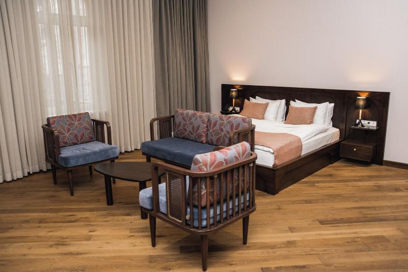 Makmani Hotel image