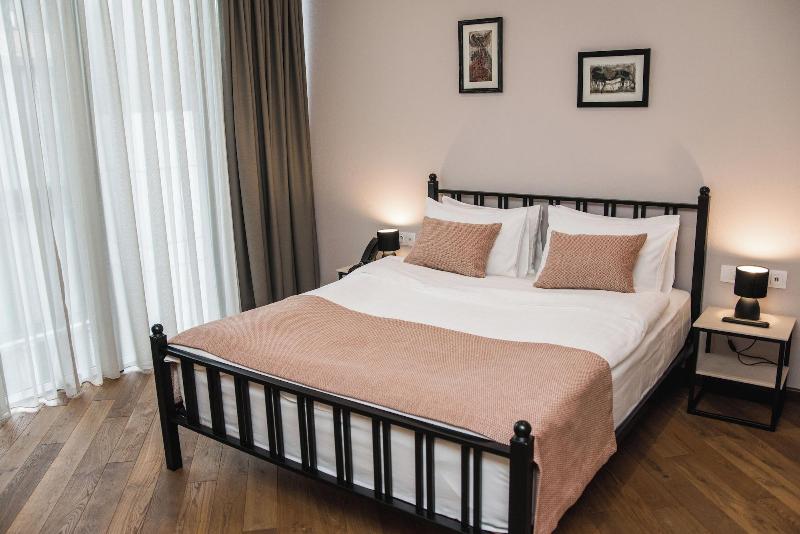 Makmani Hotel image