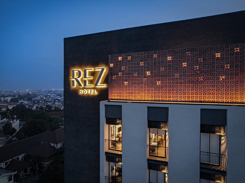 Rez Hotel Semarang image