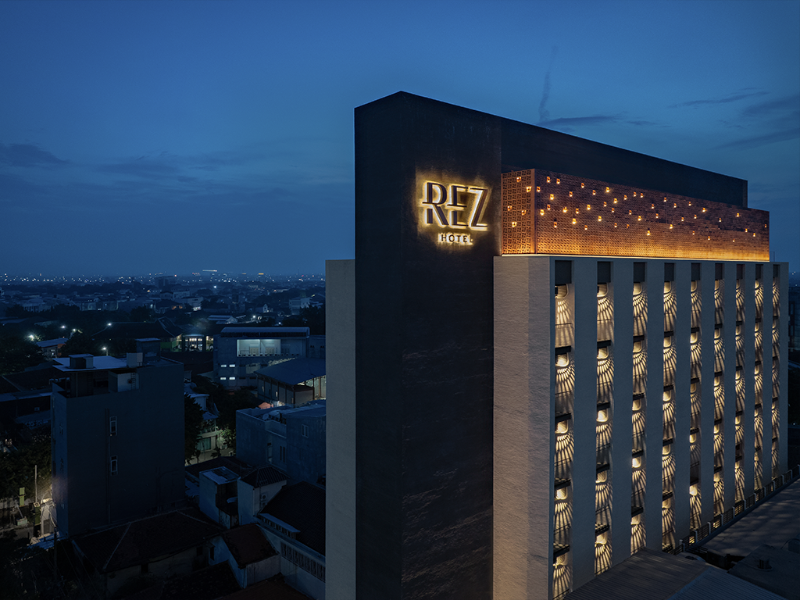 Rez Hotel Semarang image