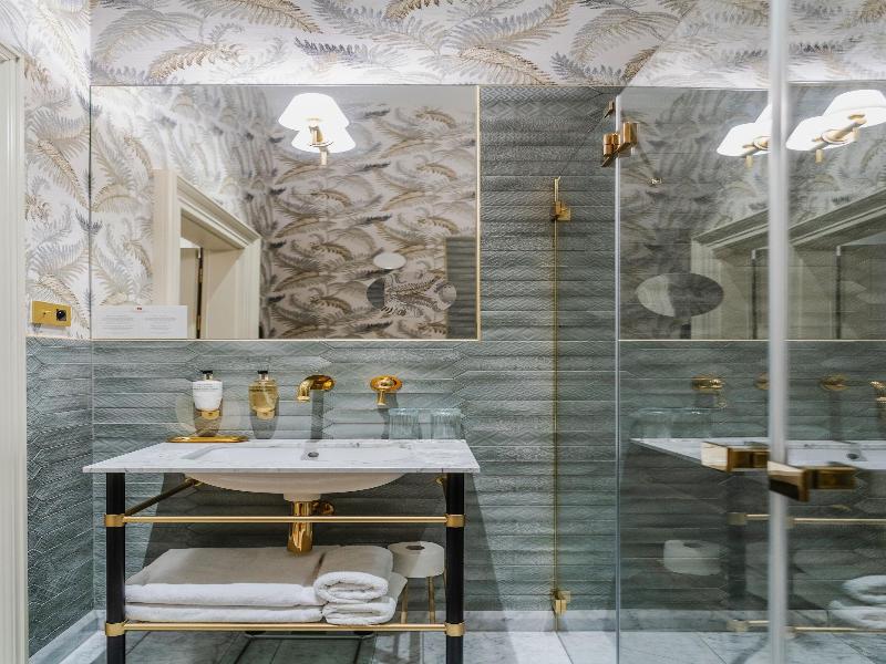 Hotel Unicus Palace Old Town - Destigo Hotels image