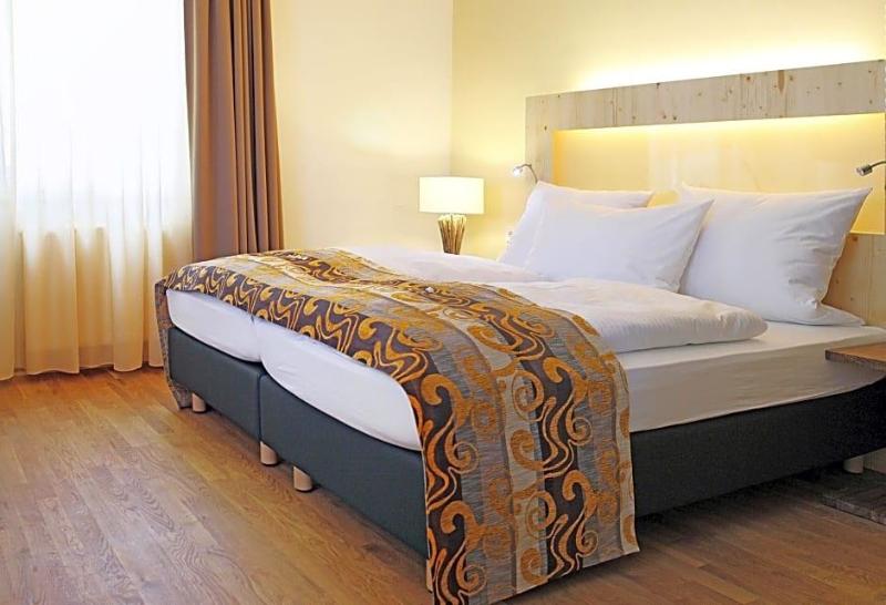 Brauhotel Gasthof Grosch image