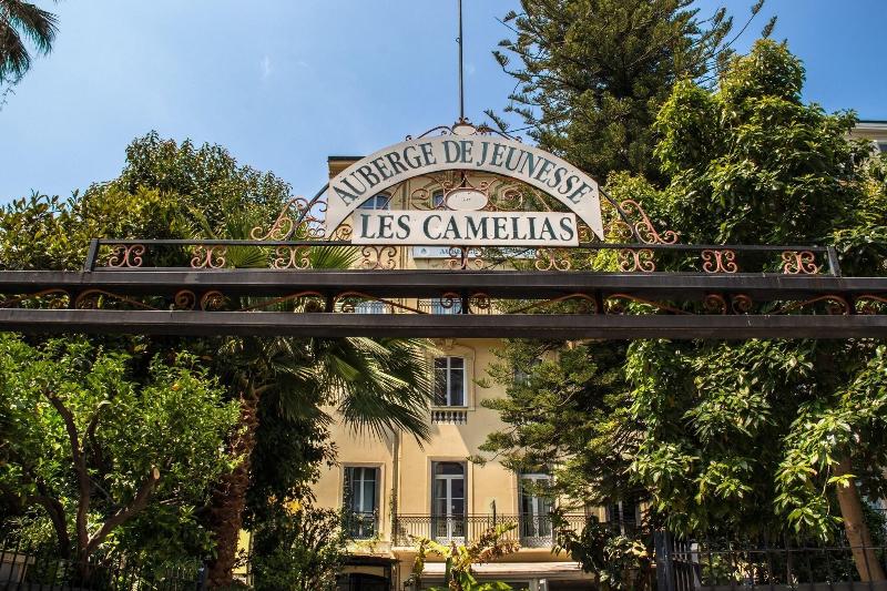 Auberge De Jeunesse Hi Nice Les Cama Lias image