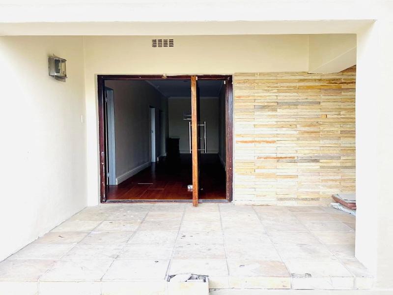 Executive Accommodation Bellville image