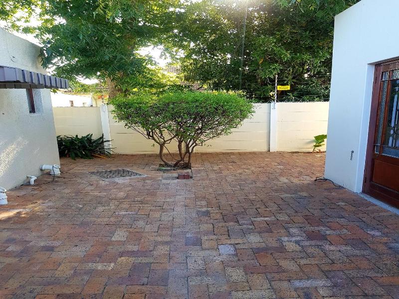 Executive Accommodation Bellville image