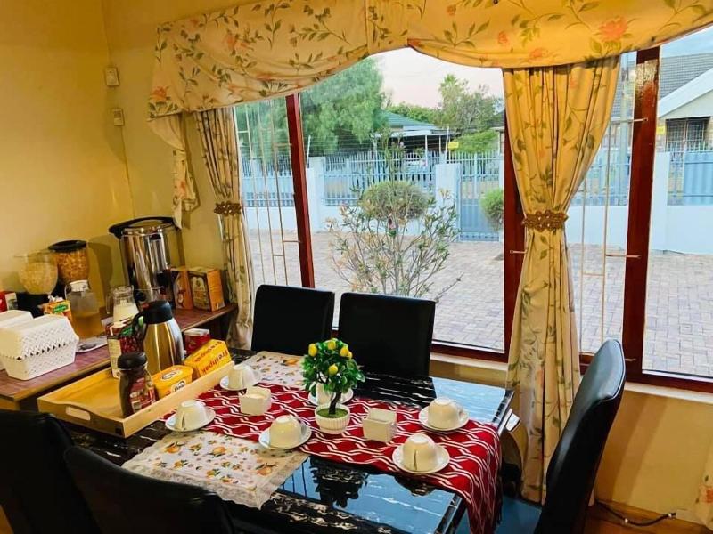 Executive Accommodation Bellville image
