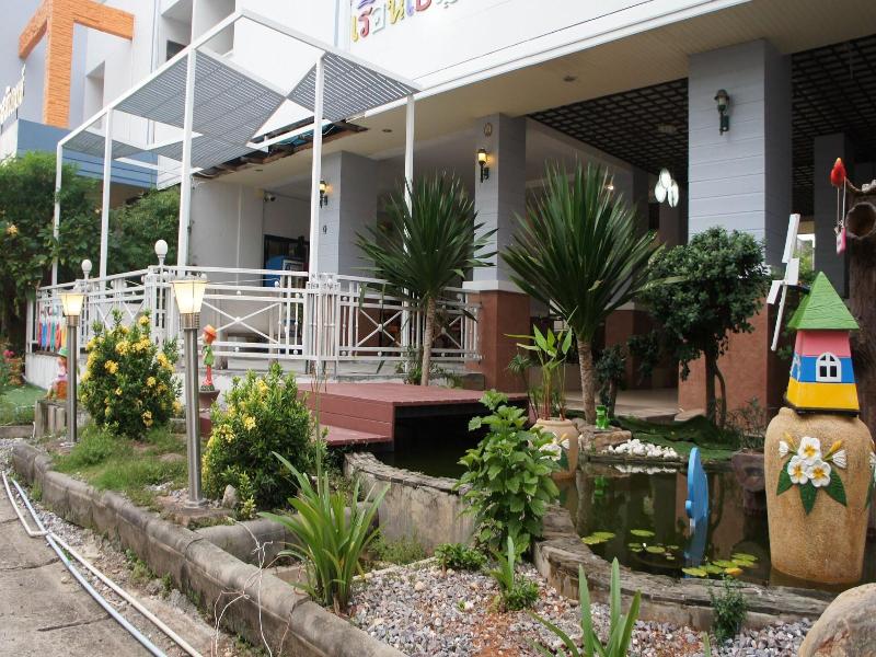 Benjamart Residence