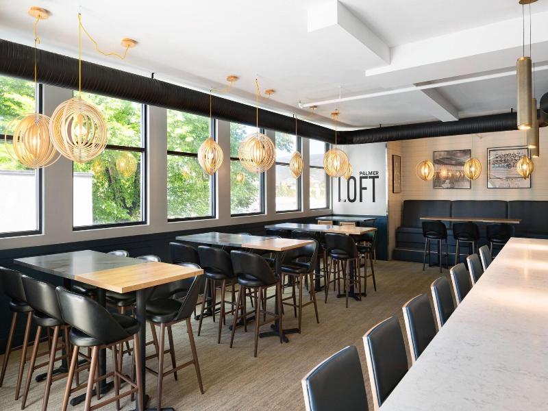 Four Points By Sheraton Penticton At The Conventio