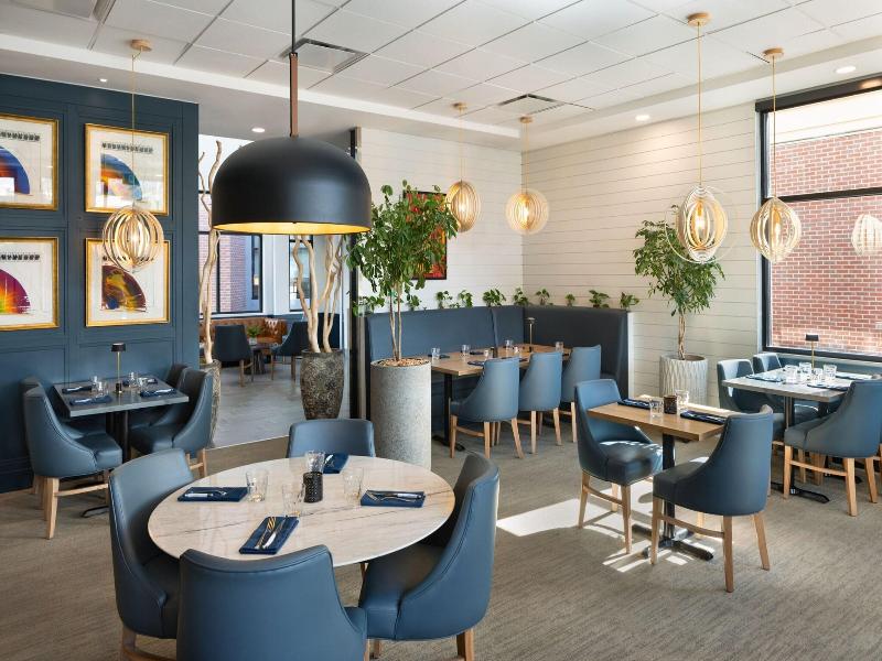 Four Points By Sheraton Penticton At The Conventio