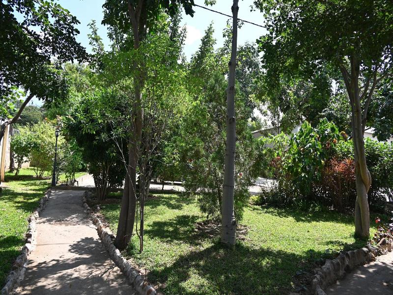 Beulah Court Vineyard Guest House image
