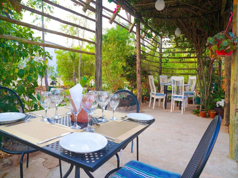 Beulah Court Vineyard Guest House image