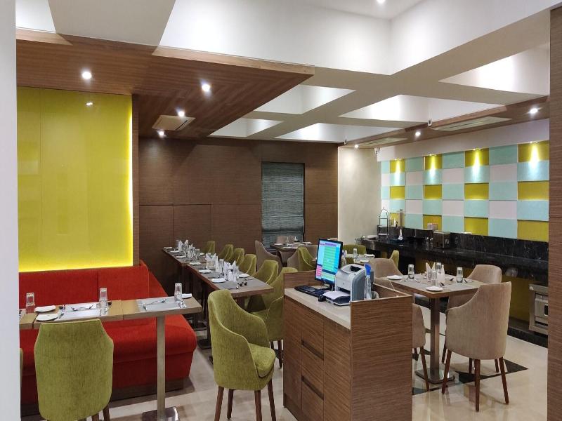 Elora Lords Eco Inn Lucknow image