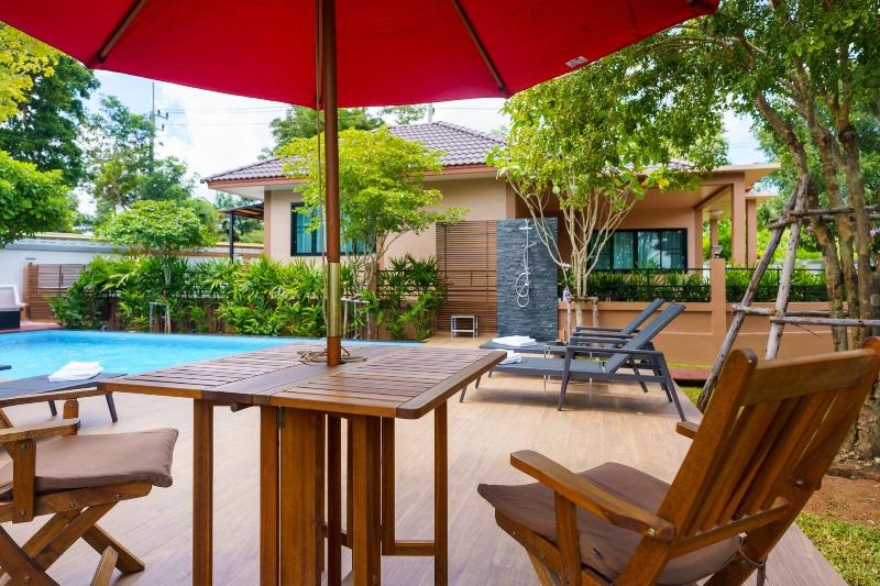 Baan Nern Khao Resort image