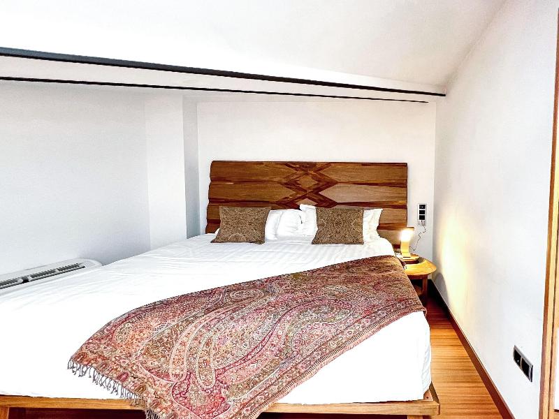 Anahita Boutique Hotel image