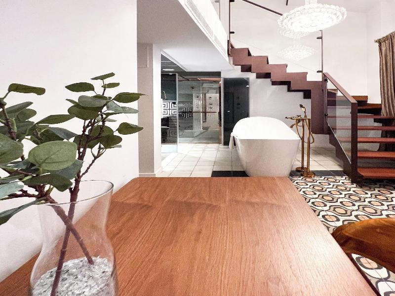 Anahita Boutique Hotel image